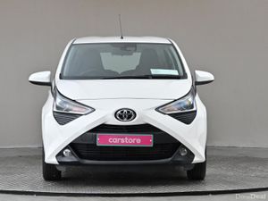 Toyota Aygo 1.0 VVT-i X-PLAY X-SHIFT **REVERSE CAM - Image 2