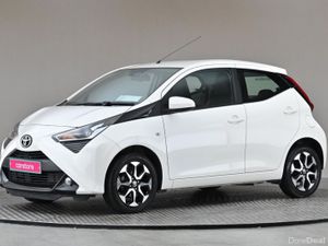 Toyota Aygo 1.0 VVT-i X-PLAY X-SHIFT **REVERSE CAM - Image 4