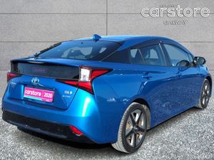 Toyota Prius A Premium Touringselection 4WD - Image 3