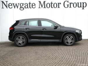 Mercedes-Benz GLA D 5DR Auto - Image 4