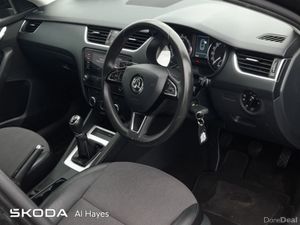 Skoda Octavia **FLASH SALE**SOLEIL TOP SPEC** 1.6T - Image 4