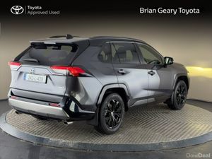 Toyota RAV4 Hybrid Sport - Image 2