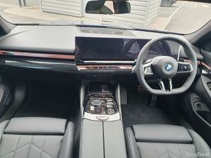 BMW 5-Series 530e M Sport Saloon - Image 4