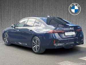 BMW 5-Series 530e M Sport Pro Saloon - Image 3