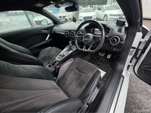 Audi TT 1.8 TFSI AUTO - FACELIFT - REV CAMERA - DI - Image 3