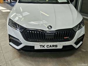 22 SKODA OCTAVIA VRS PLUG IN HYBRID 1.4 PETROL - Image 4