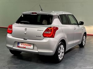 Suzuki Swift 1.2 HYBRID - AUTOMATIC - HEATED SEAT - Image 4
