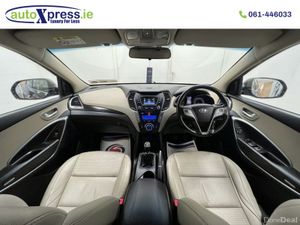 Hyundai Santa Fe 4WD Executive, 7 SEATS, Manual - Image 2
