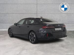 BMW 5-Series 530e M Sport - Image 3