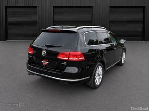 Volkswagen Passat 1.4 TSI R-Line Estate 5dr Petrol - Image 4