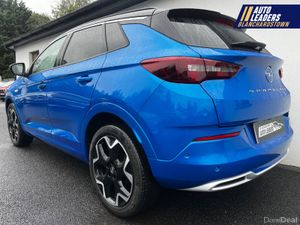 OPEL GRANDLAND 1.5 ELITE 130PS AUTO MY22 X LEATHER - Image 4