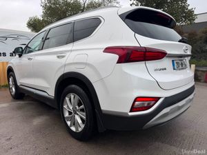 2020 Hyundai Santa Fe 2.2 CRDi 4WD Auto Executive - Image 4