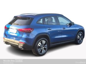 Mercedes-Benz GLA GLA 200 d A/T Progressive 2.0 Di - Image 4