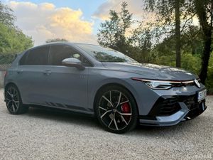 Volkswagen Golf GTI CLUBSPORT 300BHP *Sunroof…Adap - Image 3