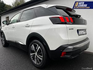 PEUGEOT 3008 1.2 PURETECH ALLURE 130BHP - Image 4
