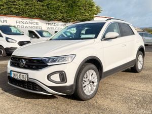Volkswagen T-Roc Life 1.0 TSI M6F 116HP - Image 3