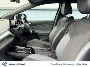 Volkswagen ID.4 52KWH LIFE 148HP *GRENADILA BLACK - Image 4