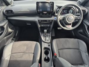Toyota Yaris Cross ** GR SPORT ** 1.5 HYBRID ** AU - Image 2