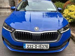 Skoda Octavia 2023 ESTATE 2.0 TDI FULL SERVICE HIS - Image 4