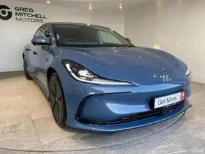 MG MG5 300kW Long Range 100kWh 5dr Auto - Image 3