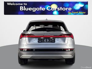 Audi e-tron 50E TECHNIK QUATTRO 5DR **22 INCH BLAC - Image 4