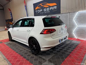 2017 Volkswagen Golf 1.4 Petrol Automatic highline - Image 2