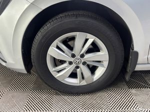 Volkswagen Polo TRENDLINE 1.6 TDI MANUAL 5SPEED 80 - Image 4