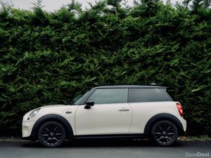 Mini Cooper 1.5 3rd 2019 - Image 2