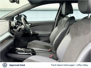 Volkswagen ID.4 52KWH LIFE 148HP *GRENADILA BLACK - Image 4