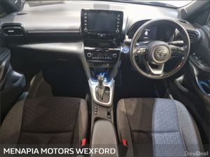 Toyota Yaris Cross Design Hev Auto  VVT-h 116 E-CV - Image 3