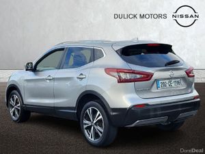 Nissan Qashqai 1.5 DSL SE - Image 2