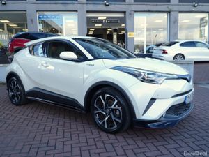1.8 PETROL HYBRID SPORT SYNERGY DRIVE 5DR HATCHBAC - Image 2
