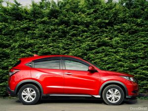 Honda Vezel Hybrid 2018 | Ultra Low Mileage - Image 4