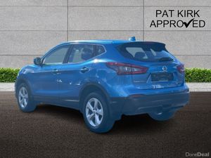 Nissan Qashqai 1.5 dCi 115 Acenta Premium 5dr - Image 2