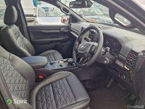 Ford Ranger NEW Platinum 3.0 TDCI V6 - Image 3
