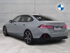 BMW i5 eDrive40 M Sport Pro Saloon - Image 3