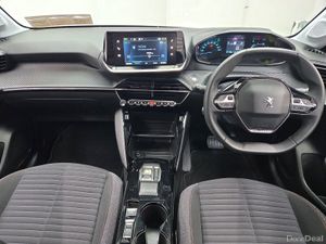 Peugeot 208 Electric 136bhp (50 kWh) Active - Image 4