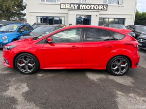 2017 FORD FOCUS ST-3 2.0 TDCi 185PS — €13,950 - Image 3
