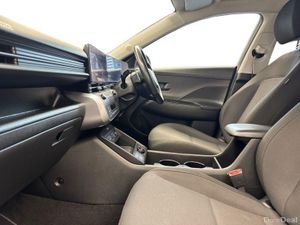 Hyundai KONA 1.6 HYBRID SIGNATURE *AUTO* €90 PER W - Image 3