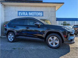 Toyota RAV4 X HYBRID AUTOMATIC 2.5 PETROL //REVERS - Image 3