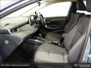 Toyota Corolla Hybrid Luna 4DR Auto - Image 3