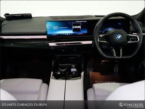 BMW 5-Series COMFORT PACK, TECH PACK AND 20” ALLOY - Image 4