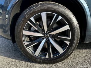 Volvo XC90 XC90 T8 Plus Dark AWD PHEV - Image 4