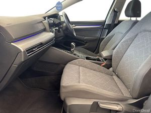 Volkswagen Golf 2.0TDI LIFE *JUST ARRIVED* €80 PER - Image 3