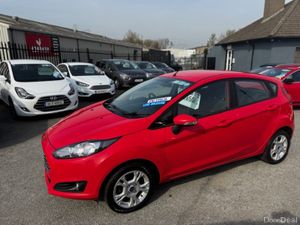 Ford Fiesta 2016 ZETEC VERY LOW KMS 1.25 60PS 5DR - Image 4