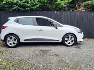 Renault Clio 2015 - Image 4