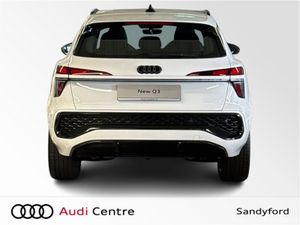 Audi Q3 E-HYBRID 270HP S-T S LINE - Image 4