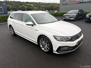 Volkswagen Passat 2020 - Image 2