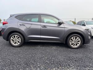 2016 HYUNDAI TUSCON EXECUTIVE LOW KMS - Image 3