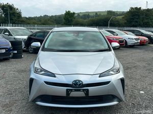 Toyota Prius S 1.8 Hybrid Automatic, Reversing cam - Image 2